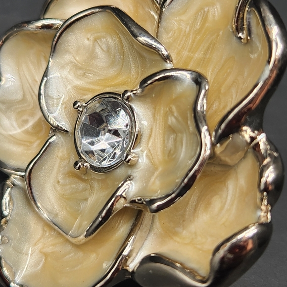 Vintage Y2K Betsey Johnson belt buckle women's flower enamel rhinestone fairy - Picture 2 of 7